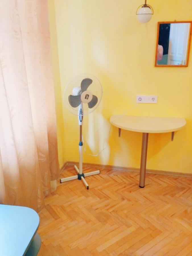 Apartment On Yaroslava Mudrogo 14 *